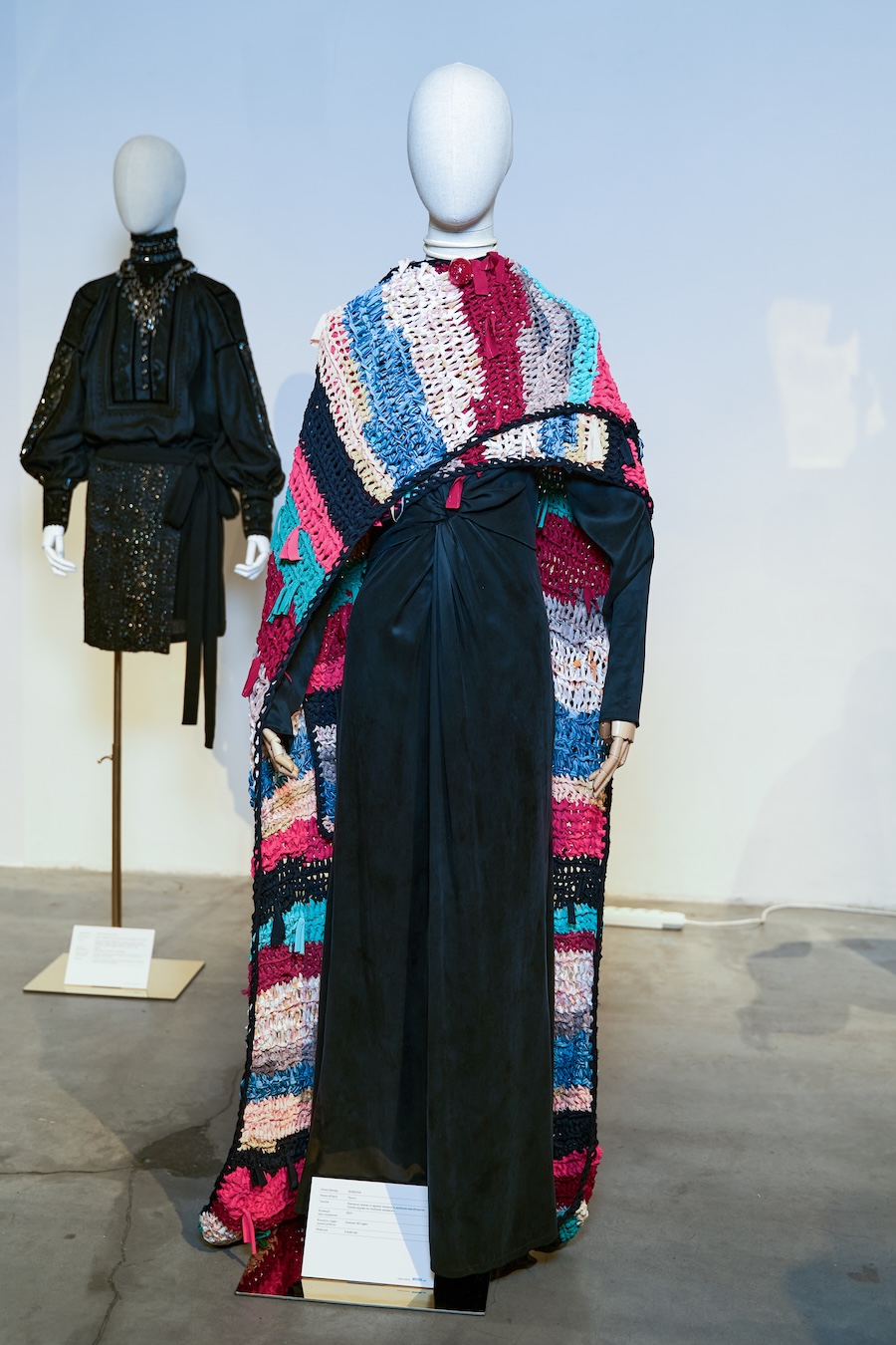 Ukrainian designers showcase traditional crafts in modern fashion