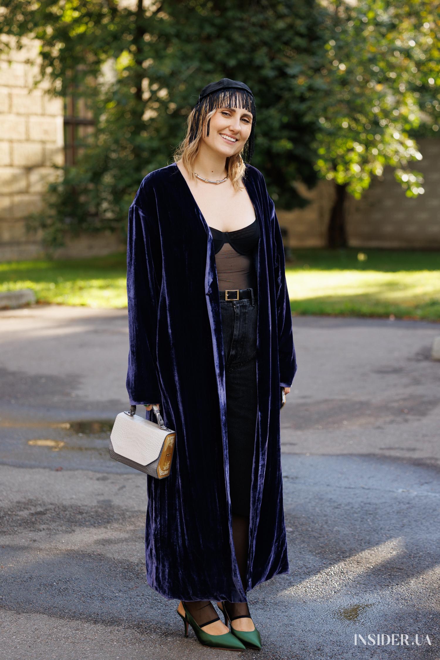 Street style UFW SS'27: Яскраві образи гостей – фешн-поради стилю 43 Ірена Вінцюк