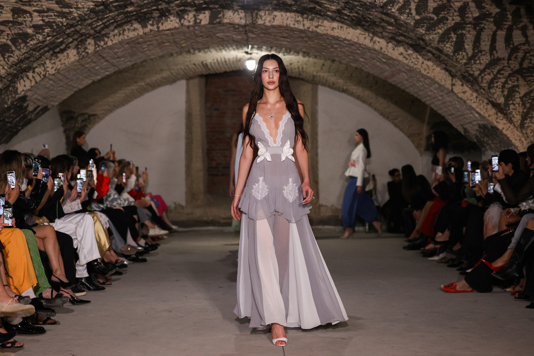 UFW SS&rsquo;27: Darja Donezz переосмислює казку мовою сучасного одягу
