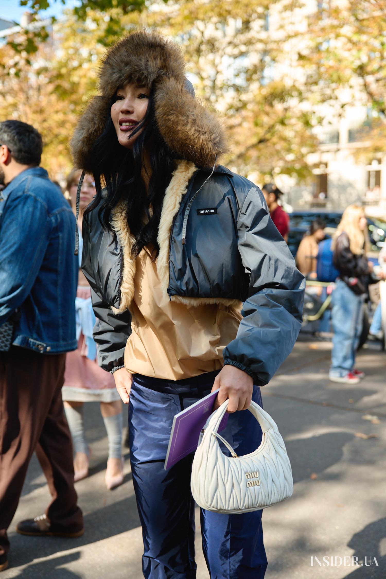 Street style PFW SS&rsquo;27: найяскравіші образи гостей показу Miu Miu