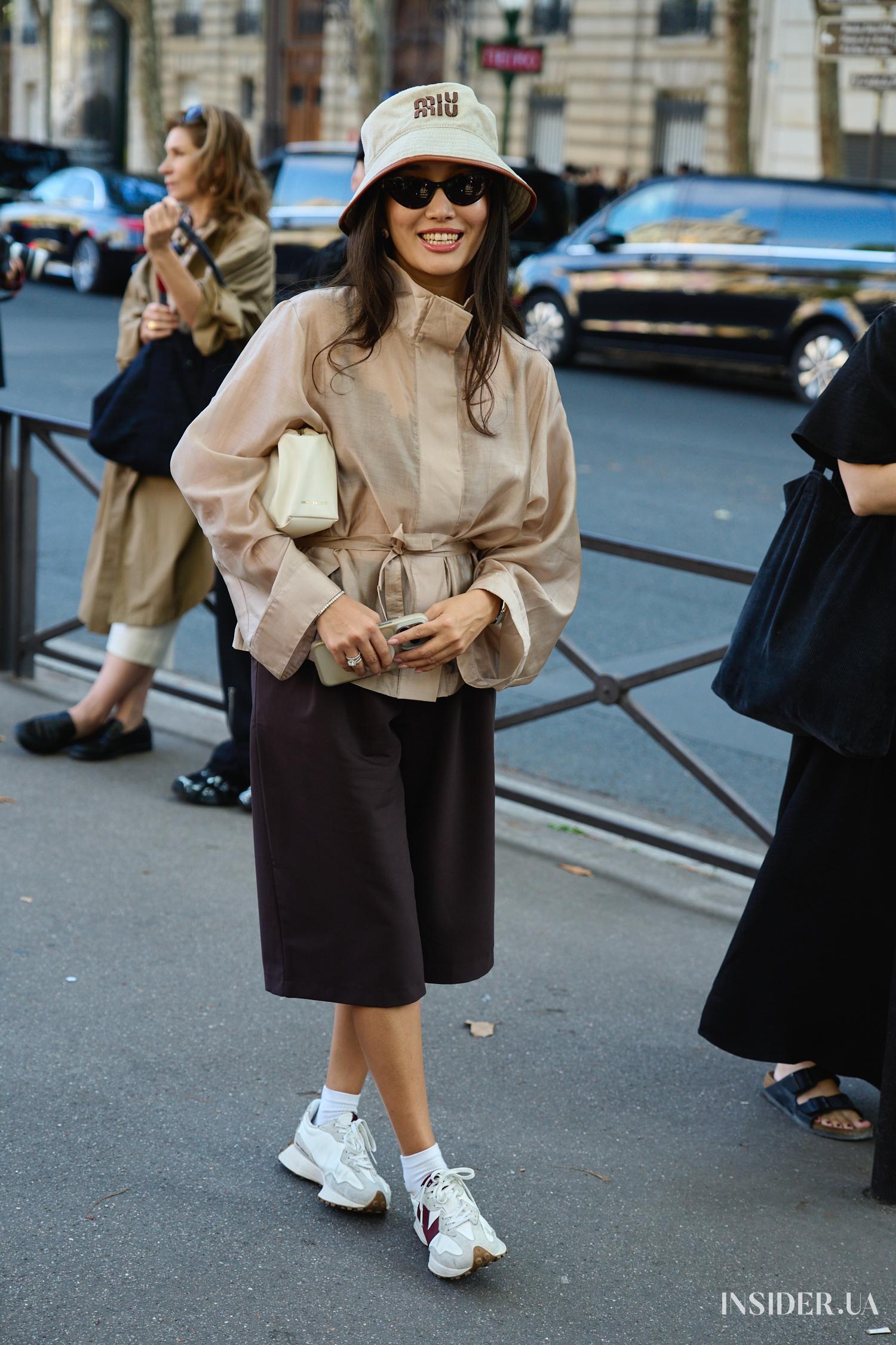 Street style PFW SS&rsquo;27: найяскравіші образи гостей показу Miu Miu